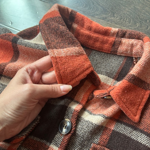 Plaid Flap Pocket Drop Shoulder Light Jacket - Picture 7 of 8